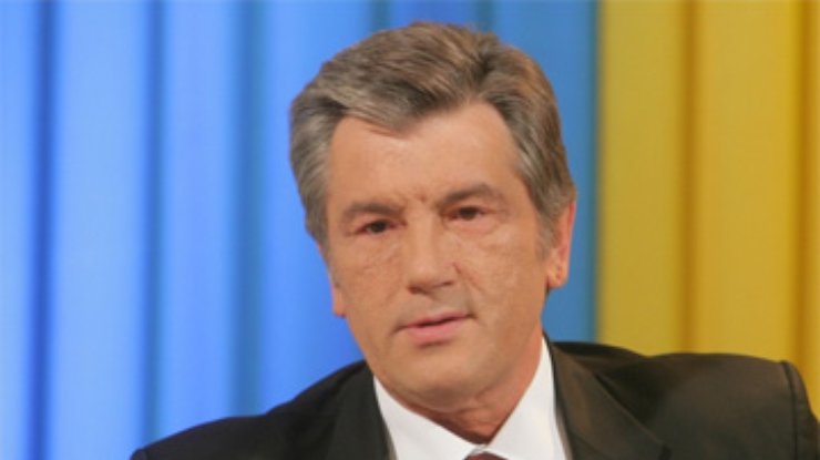 Ющенко созывает лидеров страны за новый "круглый" стол