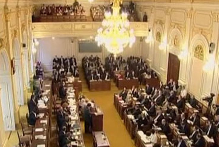 Чешский парламент выразил недоверие правительству