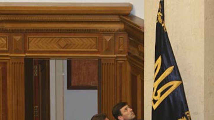 Рада хочет заслушать Ющенко в День смеха