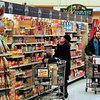 В США число получателей талонов на еду достигло максимума