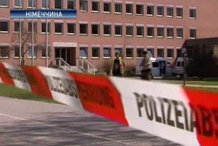 В Германии мужчина застрелил сестру в здании суда