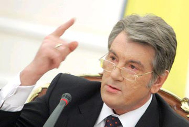 Ющенко обжаловал в КС назначение выборов на 25 октября