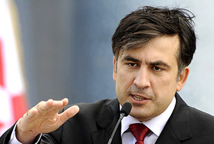 Саакашвили не собирается уходить в отставку