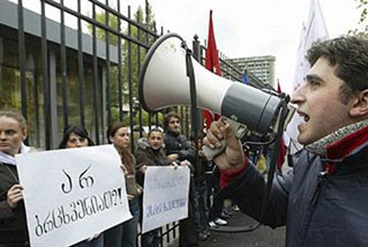 Оппозиция в Тбилиси будет протестовать круглосуточно