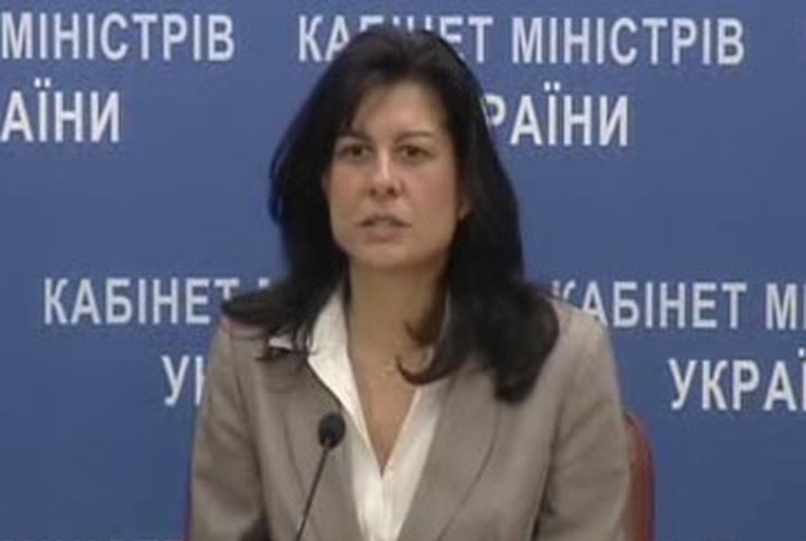 Деньги МВФ Украина получит не раньше 15-го мая