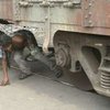 В Индии экстремисты захватили пассажирский поезд