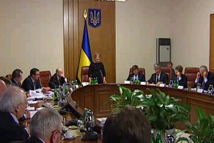 Тимошенко "прогуляла" заседание СНБО из-за поездки в Москву