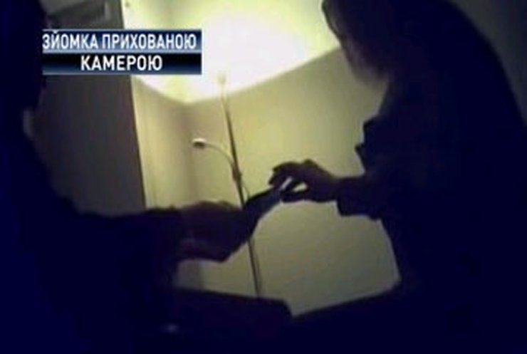 Українці все частіше стають жертвами ворожок-шахраїв