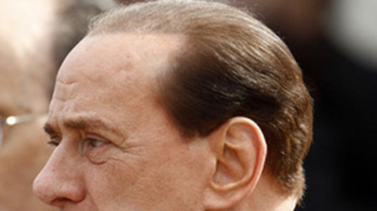 Итальянские СМИ: Берлускони разводится с женой