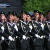 Москва отпраздновала 9 мая "стратегическим" парадом