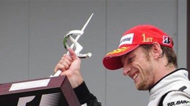 Баттон выиграл Гран-при "Формулы-1" в Барселоне