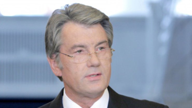 Ющенко: Украину нужно очистить от коммунистических символов