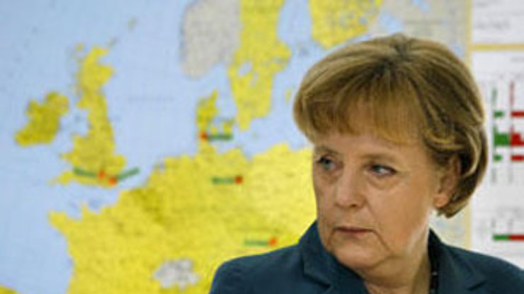 Меркель призналась, что ее вербовала "Штази"