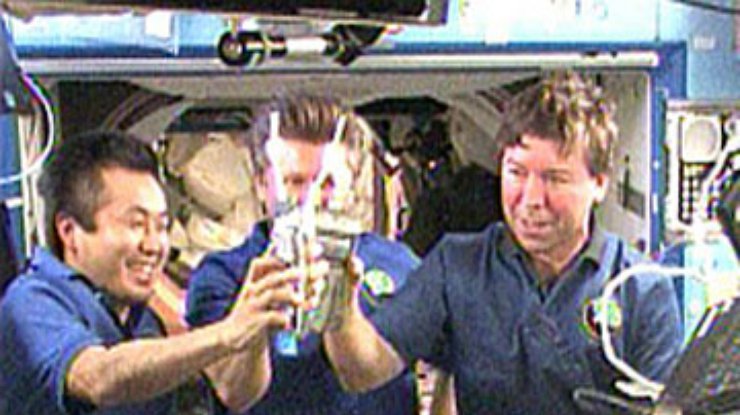 Астронавты на МКС будут пить воду из отходов
