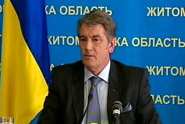 Ющенко против отставки Еханурова