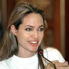 Анджелина Джоли госпитализирована
