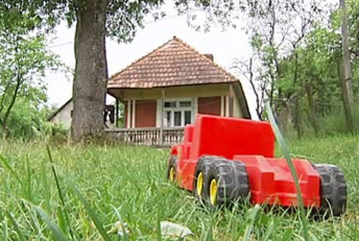 Чи захищає закон недоглянутих дітей?