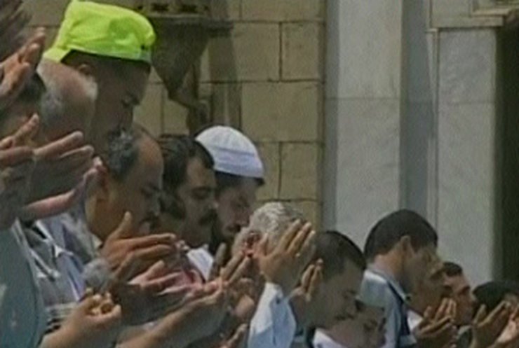 Верховный муфтий Египта запретил мусульманам пользоваться ОМП