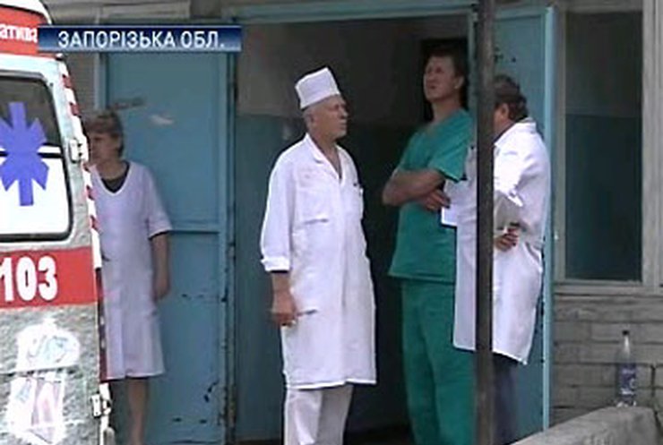Взрывы в Мелитополе: За медпомощью обратились уже 32 пострадавших