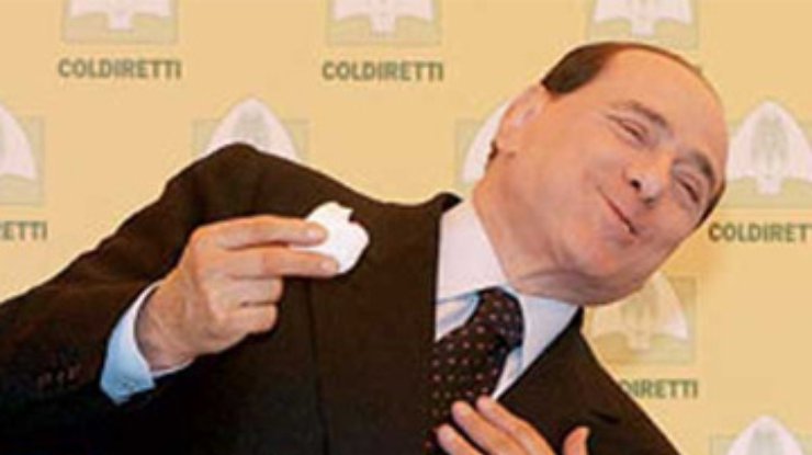 Берлускони заявил, что он устал и готов уйти
