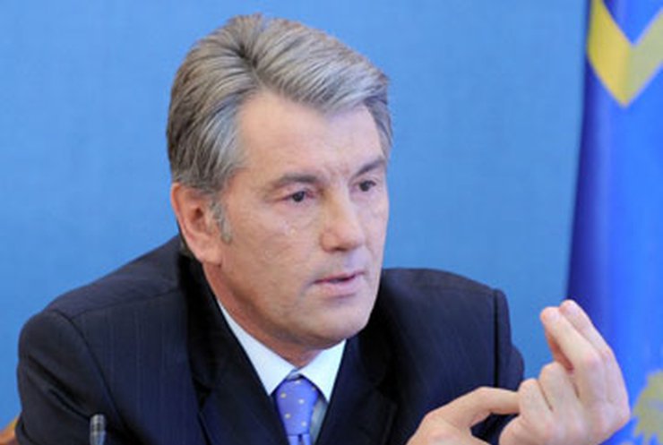 Ющенко выступает за повышение цен на газ, Тимошенко - против