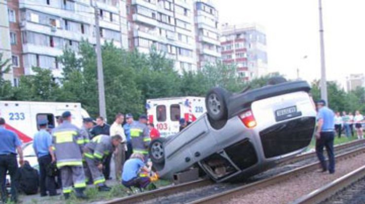 В Киеве гонки на джипе закончились смертью человека