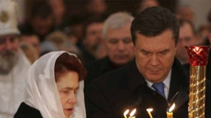 ПР не понимает, как журналисты не заметили Януковича на похоронах