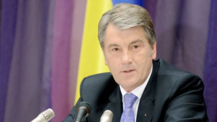 Ющенко: Украина терпит убытки на транзите российского газа