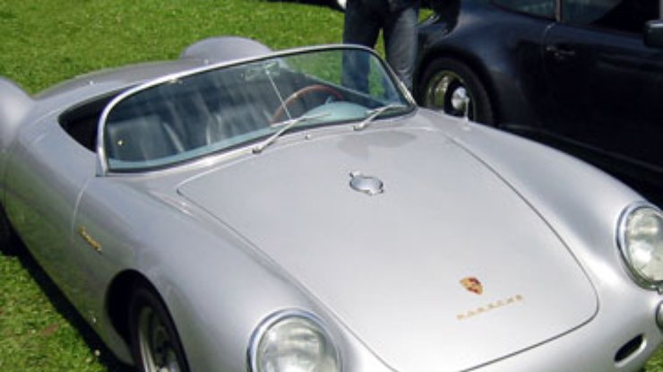 Porsche возродит легендарную модель Spyder