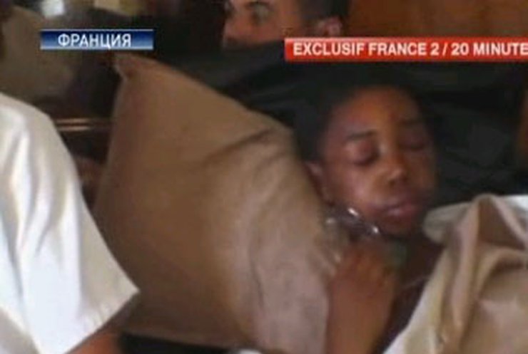 Во Францию доставлена девочка, выжившая в катастрофе аэробуса 310