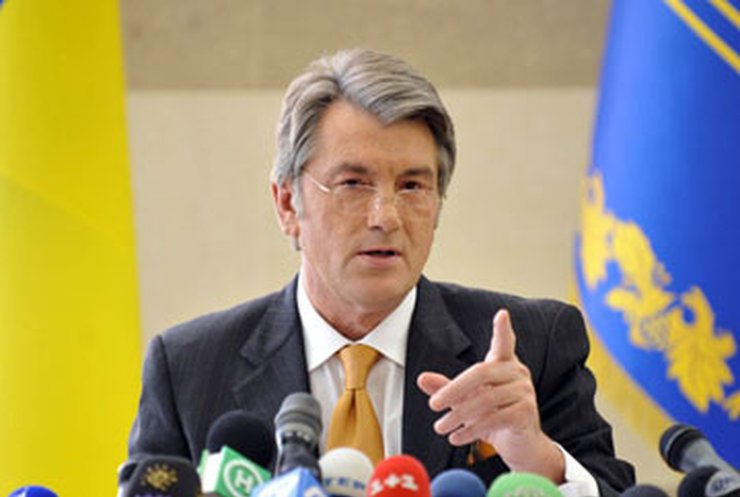 Ющенко: ГПУ и МВД должны избавиться от случайных людей в ведомствах