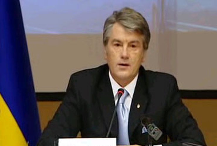 Ющенко потребовал от Генпрокуратуры найти Лозинского
