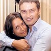 СМИ: Сын Ющенко сыграет в августе свадьбу на Сейшелах