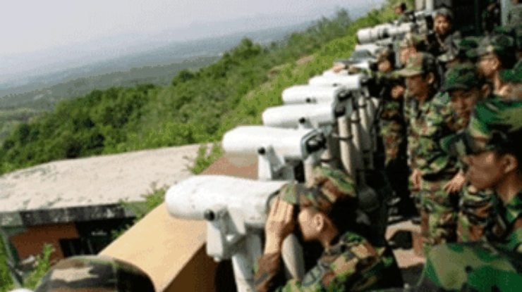 300 тысяч военных КНДР стянуты к границе с Китаем
