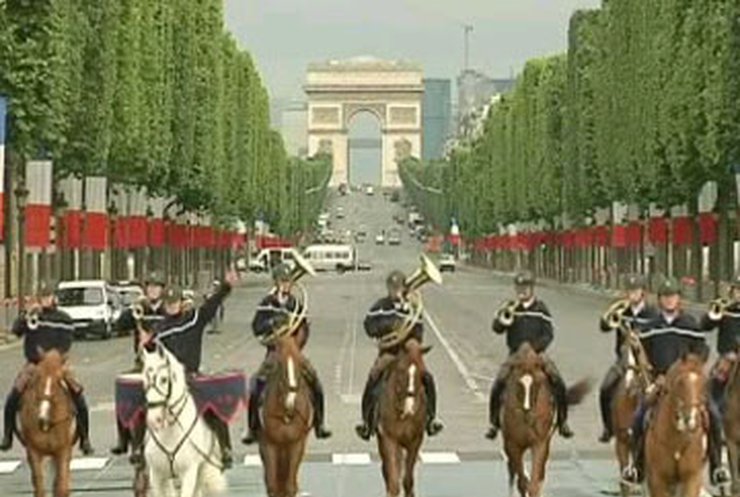 Франция готовится ко Дню взятия Бастилии
