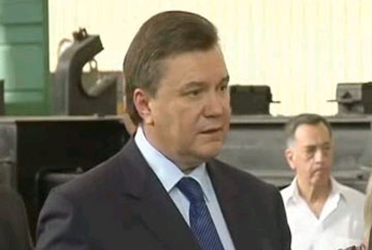 Янукович предлагает бороться с "техническими кандидатами"