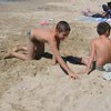 На Харьковщине милиционер устроил стрельбу на детском пляже