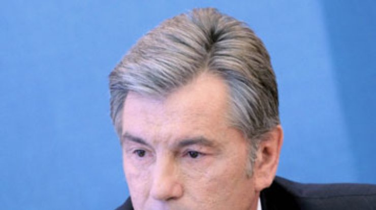 Ющенко приглашает Обаму посетить Украину