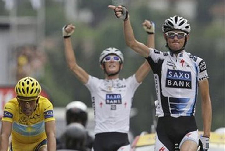 17-й этап "Тур де Франс": Триумф братьев Шлек