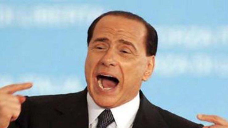 Берлускони предложил проститутке место в Европарламенте