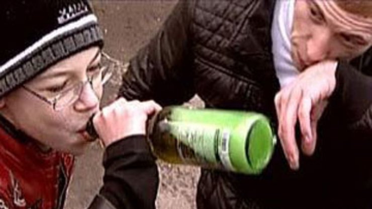 СМИ: Украина погружается в алкоголизм