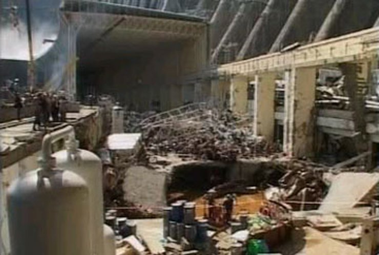 Число жертв аварии на российской ГЭС возросло до 17 человек
