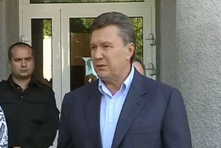 Янукович посетил шахту им. Кирова