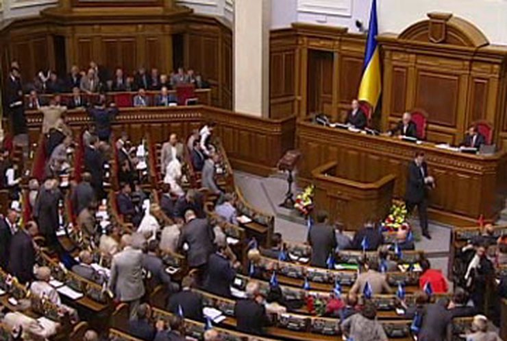 Верховная Рада: Ни словом, ни делом
