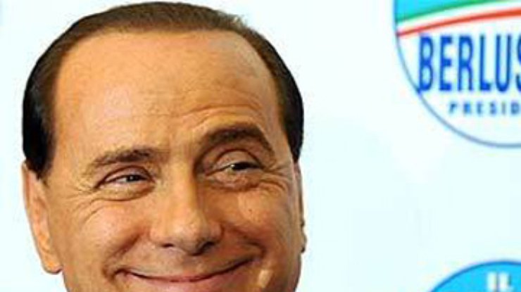 Названы имена 30 женщин, развлекавших Берлускони