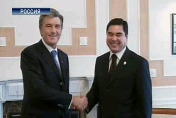Президент отправился в Туркменистан