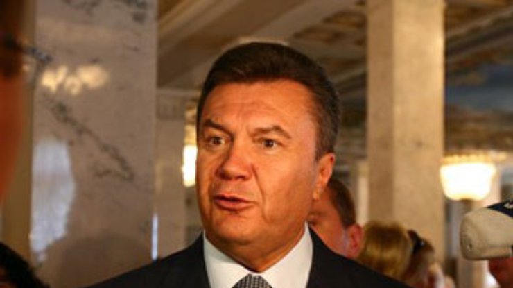 Янукович о попытках забрать "Межигорье": У Тимошенко ничего не выйдет