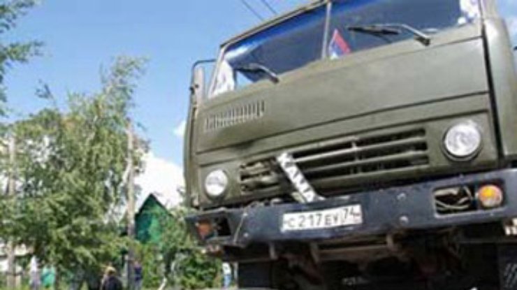 В Днепропетровской области грузовик разрушил мост