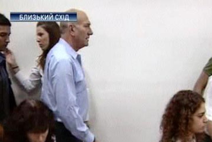 Суд над Эхудом Ольмертом отложили до февраля