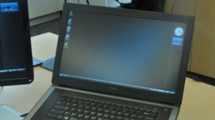 Dell представила ноутбук с беспроводной подзарядкой